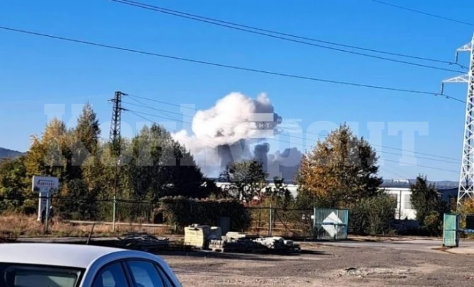 Извънредно: Нов мощен взрив разтърси завод Арсенал